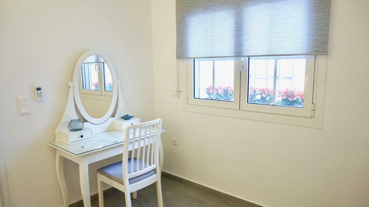 Apartament Cycladic Style Apt In Ateny Zewnętrze zdjęcie